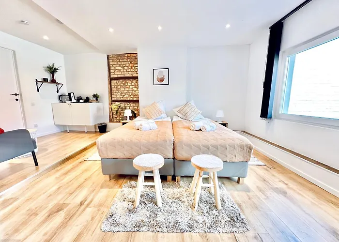 Hotel dichtbij College: Logies By Suzan